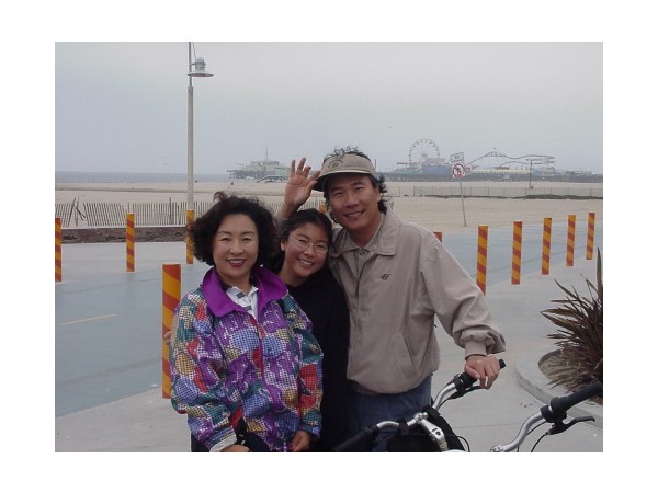 어느 ‘인터폴 레드’ 의 도피생활 14년